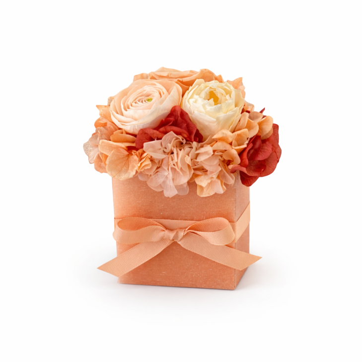 Peach-Colored Scented Wax Cube - Peach, White Flowers