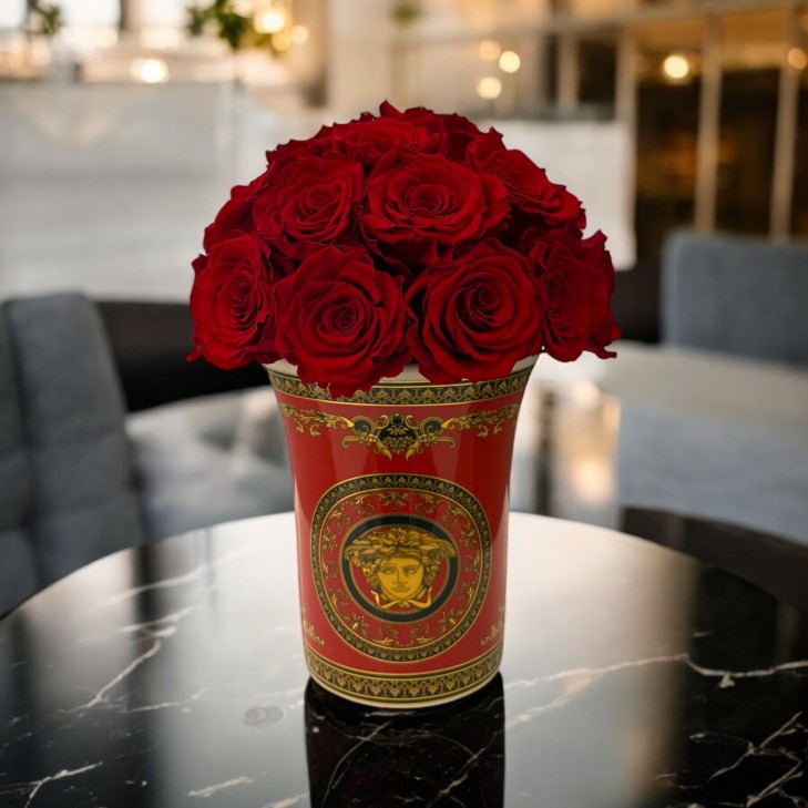 Medusa Vase 01 - Versace Home Gold/Red Ceramic Vase - red roses