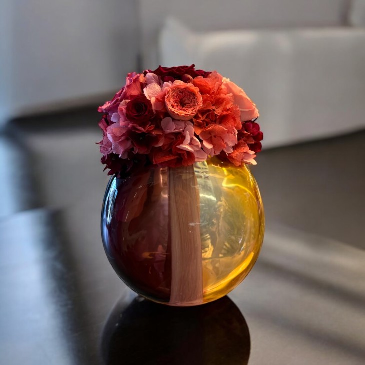 Cosmo Pink Vase - burgundy flowers