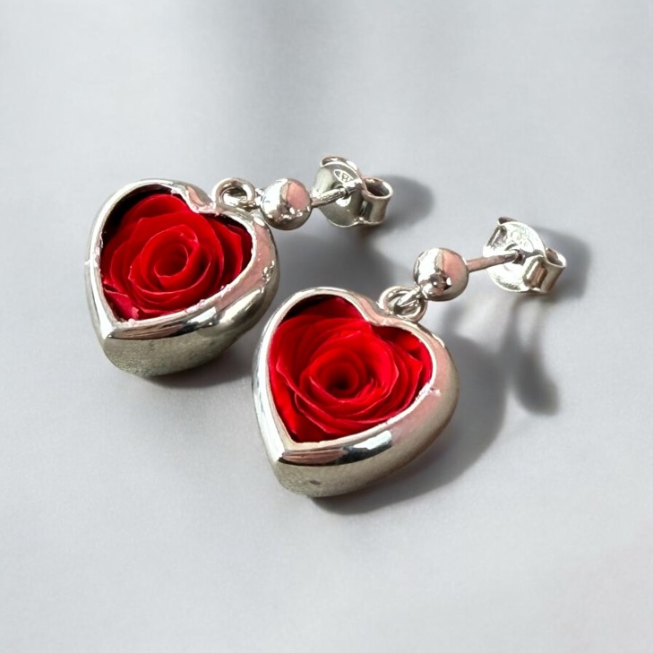Drop earrings - Heart with preserved natural roses