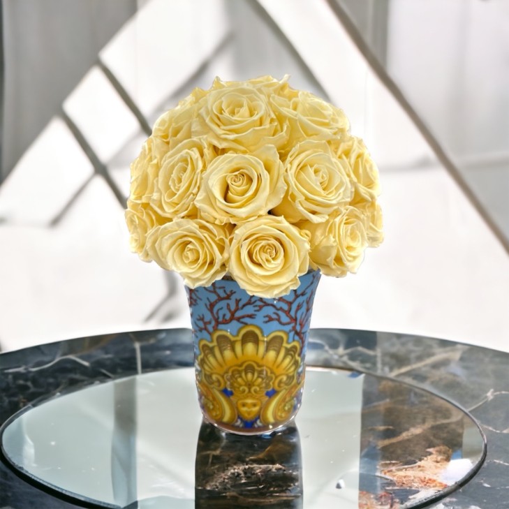 Les Tresors de la Mere Vase 01 - Versace Home Gold/Sky Blue Ceramic Vase - red/cream colored roses