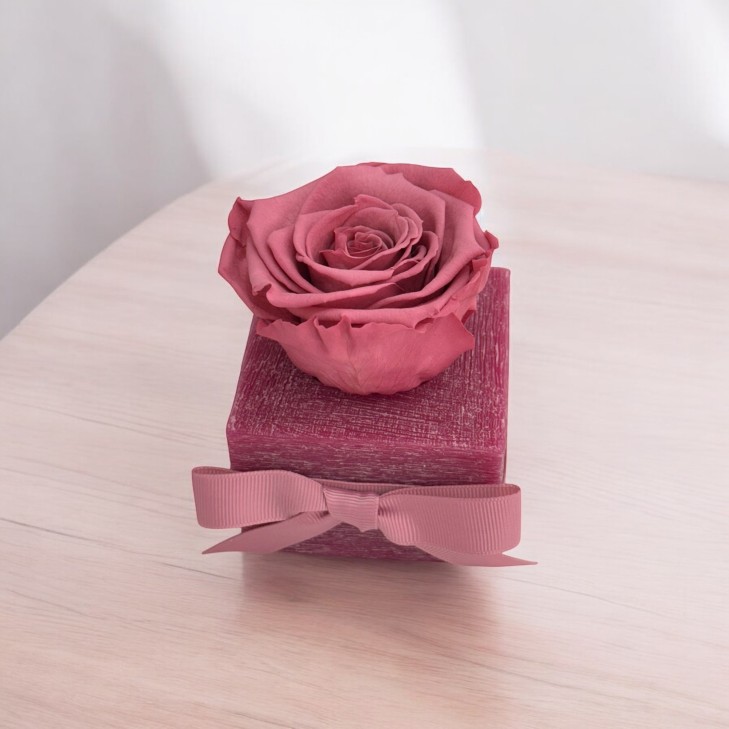 Burgundy-Colored Scented Wax Uffizi - Burgundy Flowers