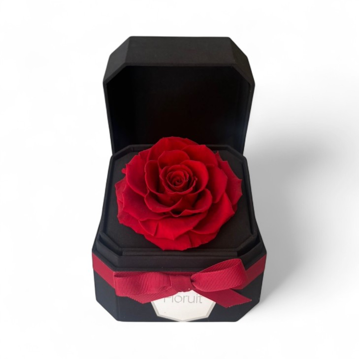 Scrigno con rosa stabilizzata