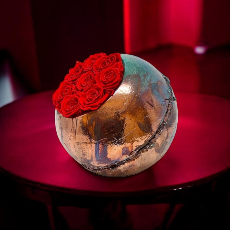 Raku Pomodoro bronzo con rose rosse stabilizzate