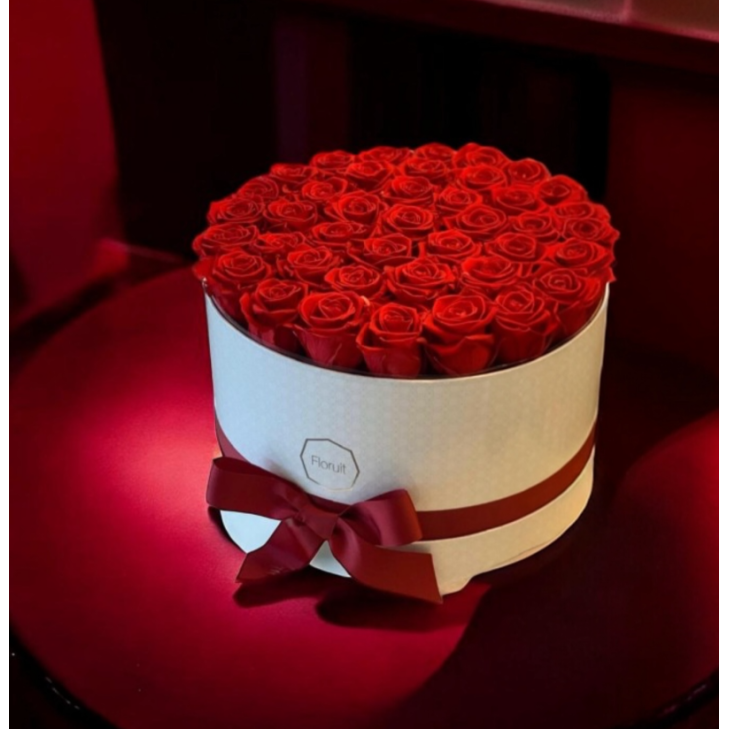 Cappelliera Floruit - 38 rose rosse stabilizzate - 06