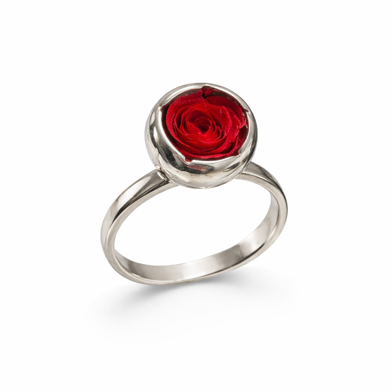 Anello classico Moon 001 in argento con rosa naturale