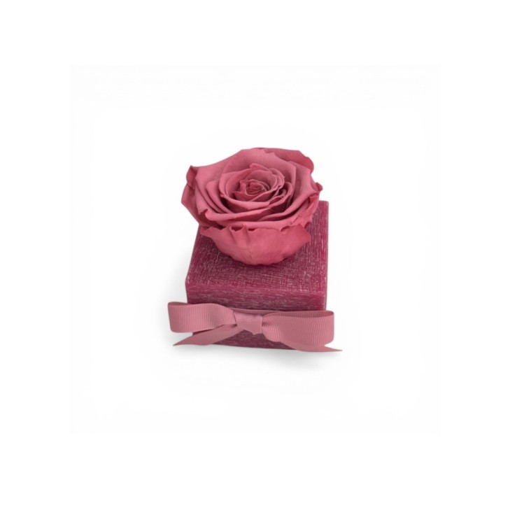 Uffizi Cera Profumata Bordeaux con fiori color bordeaux