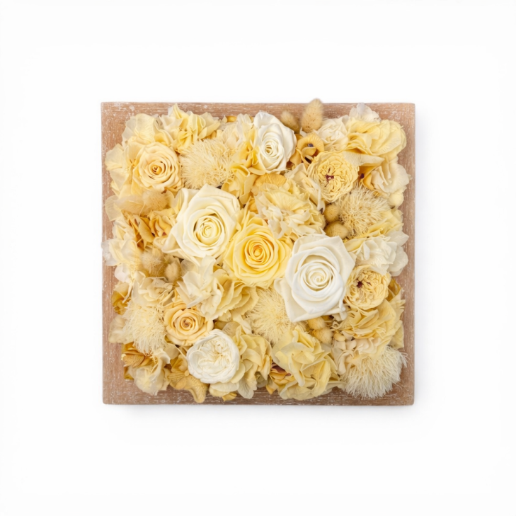 Quadro Temptation Cera Profumata Miele con fiori color bianco e crema