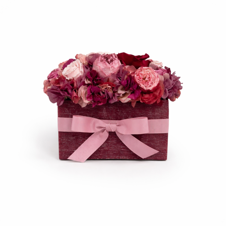Rettangolo Cera Profumata Bordeaux con fiori color bordeaux, rosa e bianco
